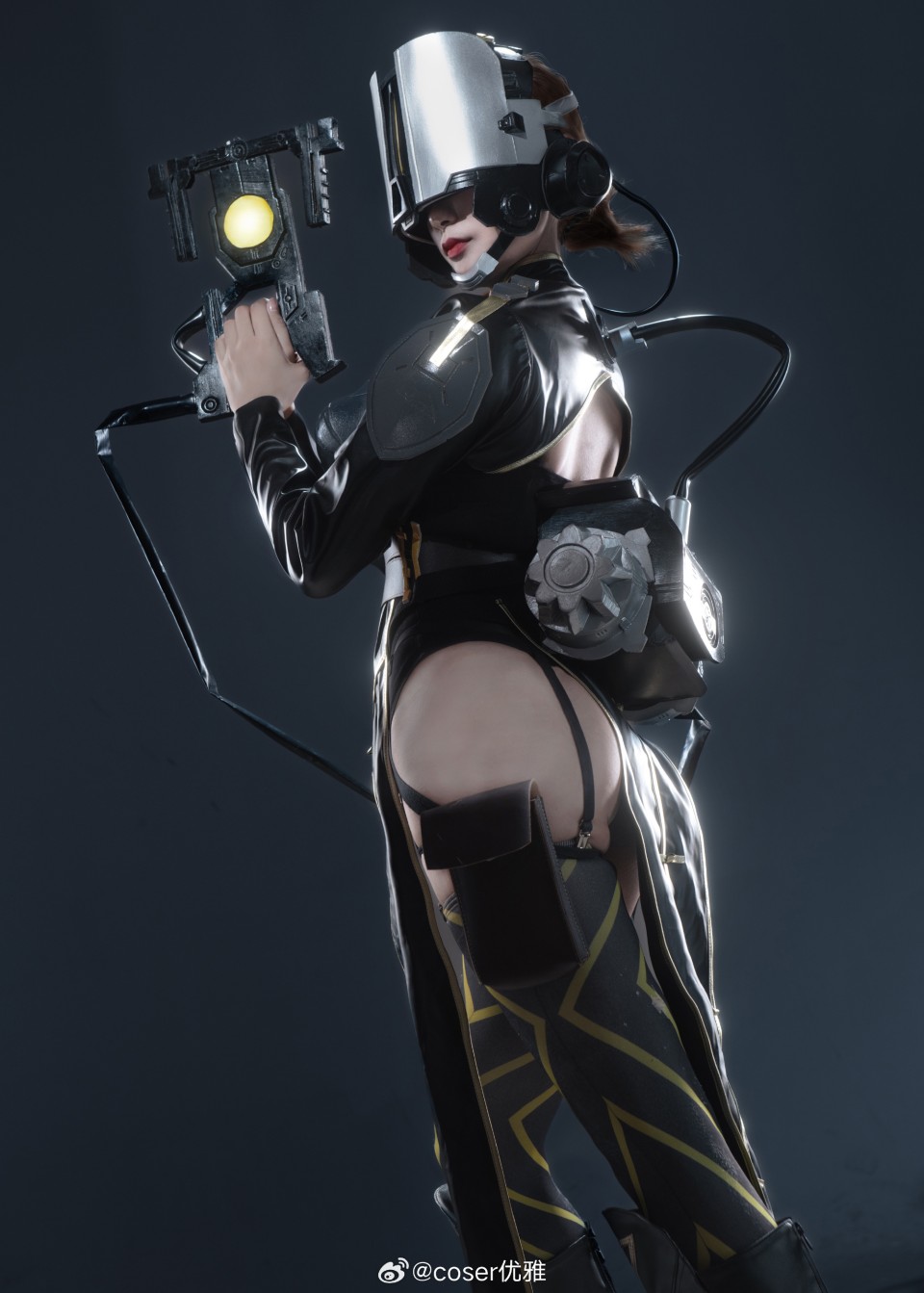灵笼 荷光者 Cosplay “灵魂的囚笼就是灵笼”